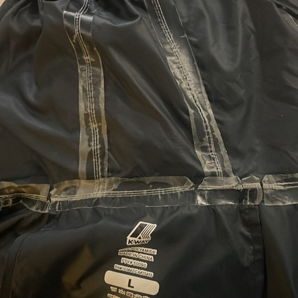 K-WAY Men’s Jacket size L - Picture 10 of 17